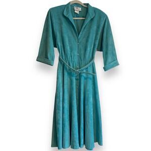 Vintage 80s Light Turquoise Faux Suede Midi Belt Bold Feminine Dress Size Medium